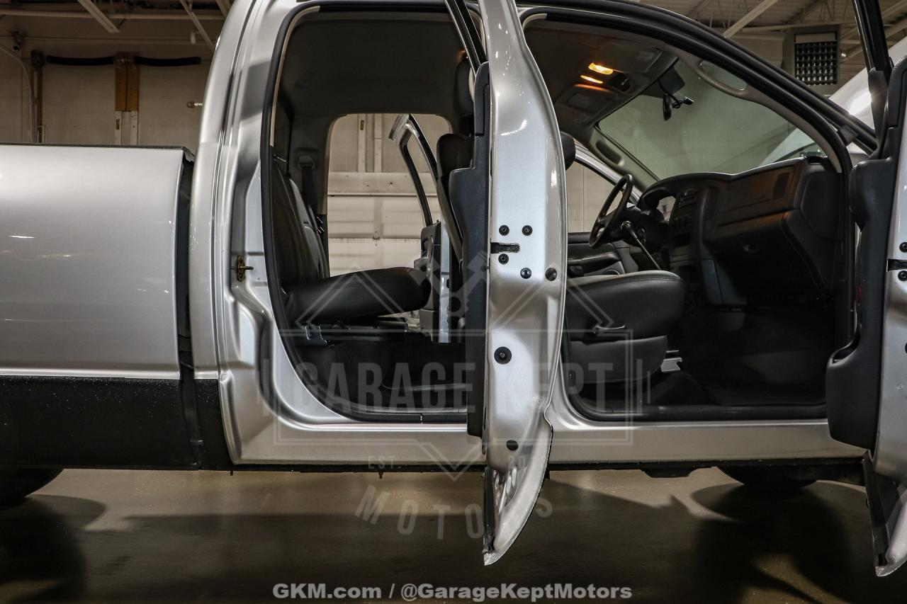 2003 Dodge RAM 3500 SLT