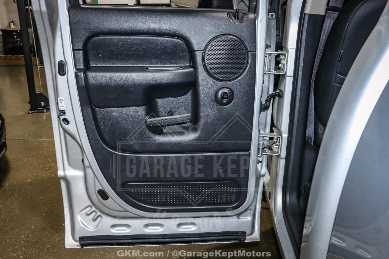 2003 Dodge RAM 3500 SLT