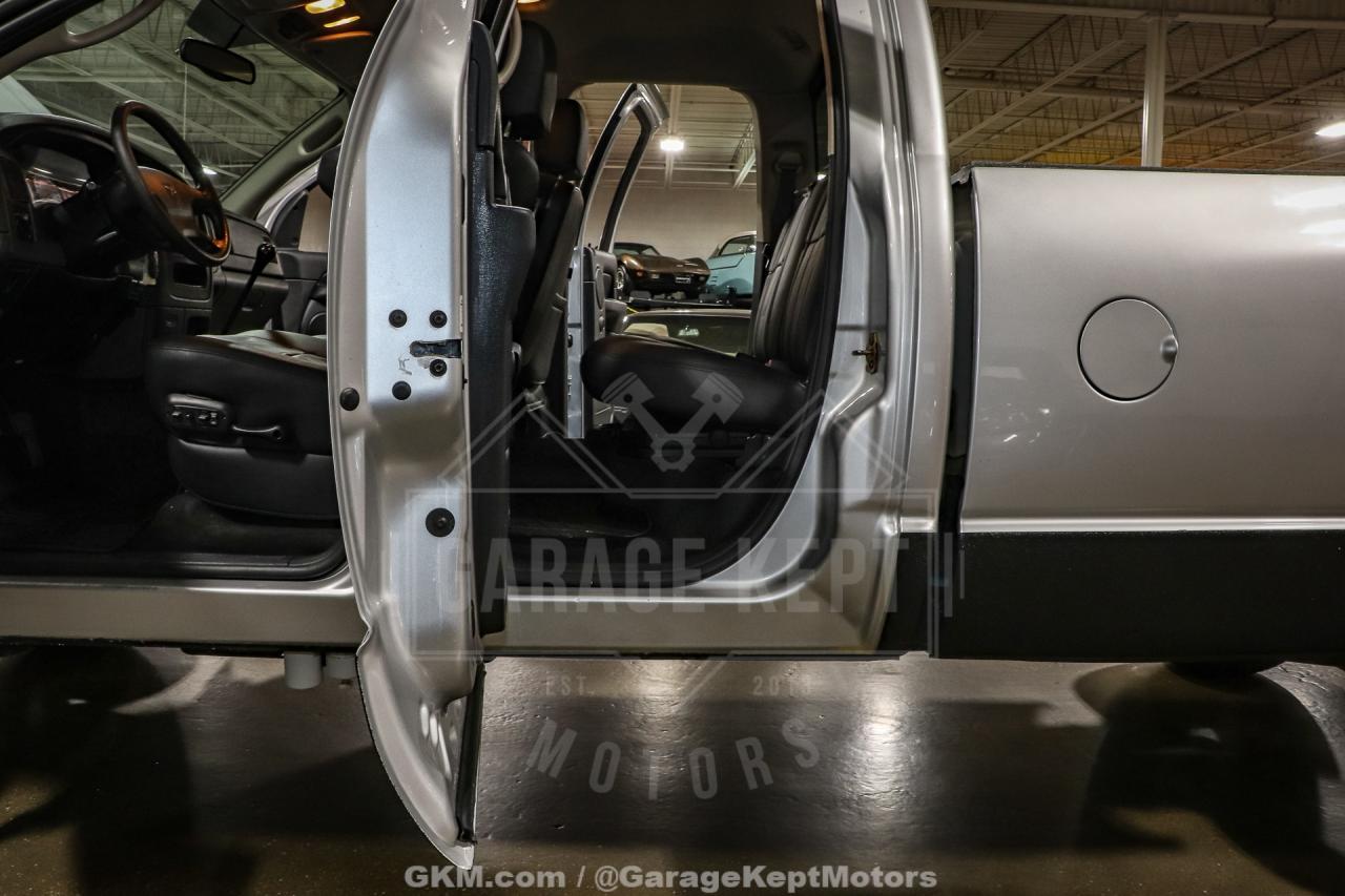 2003 Dodge RAM 3500 SLT