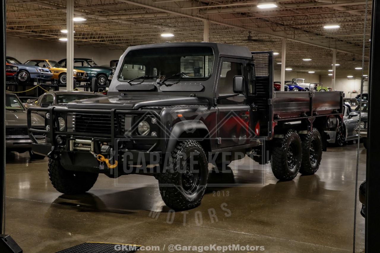 1989 Land Rover Defender 110 Perentie 6x6