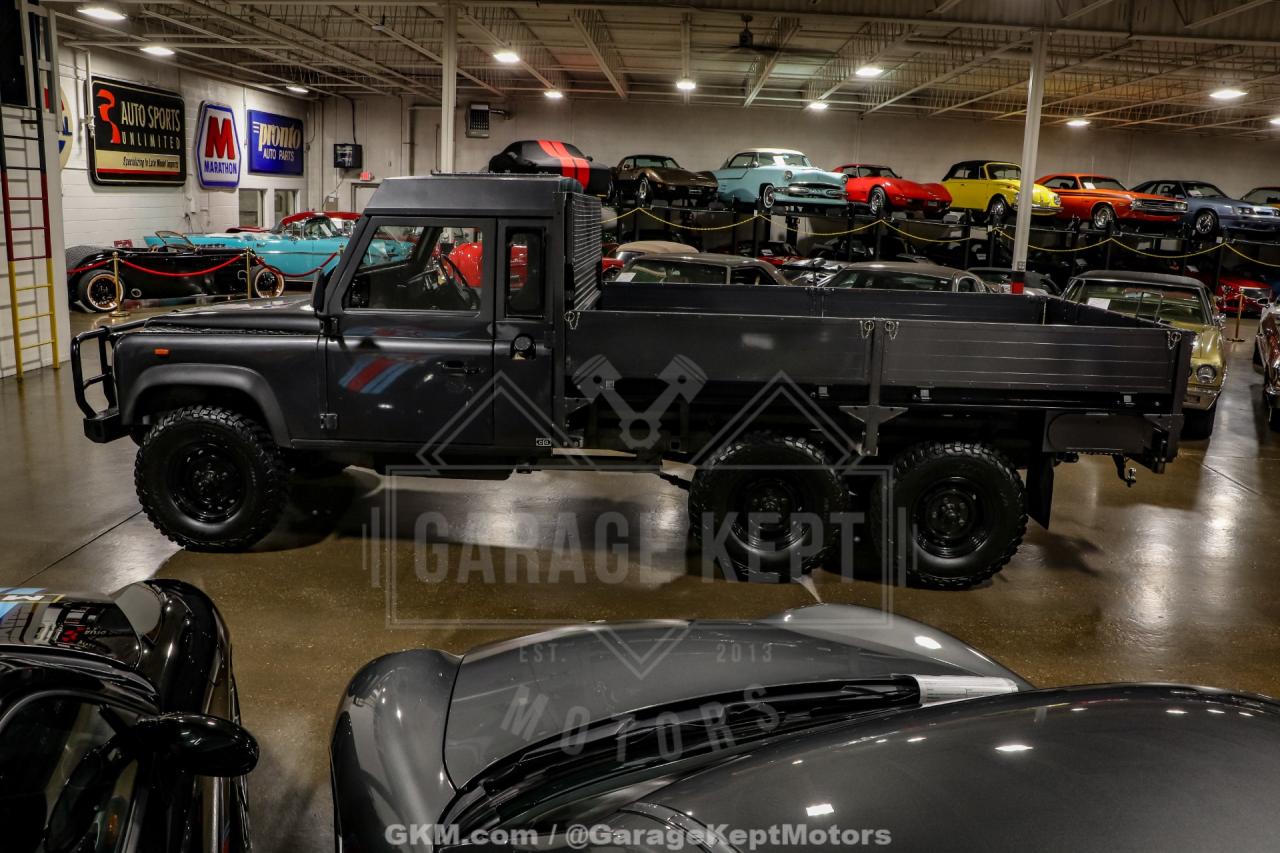 1989 Land Rover Defender 110 Perentie 6x6