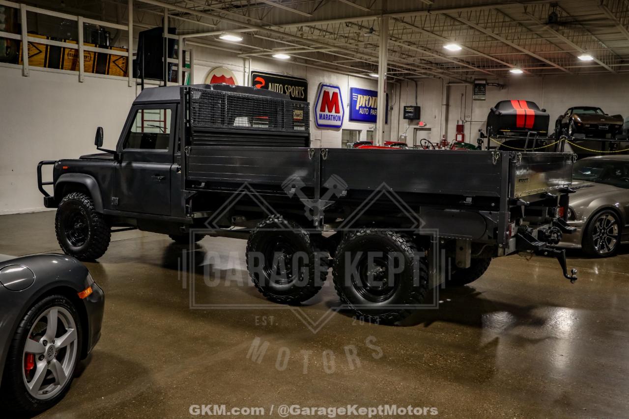 1989 Land Rover Defender 110 Perentie 6x6