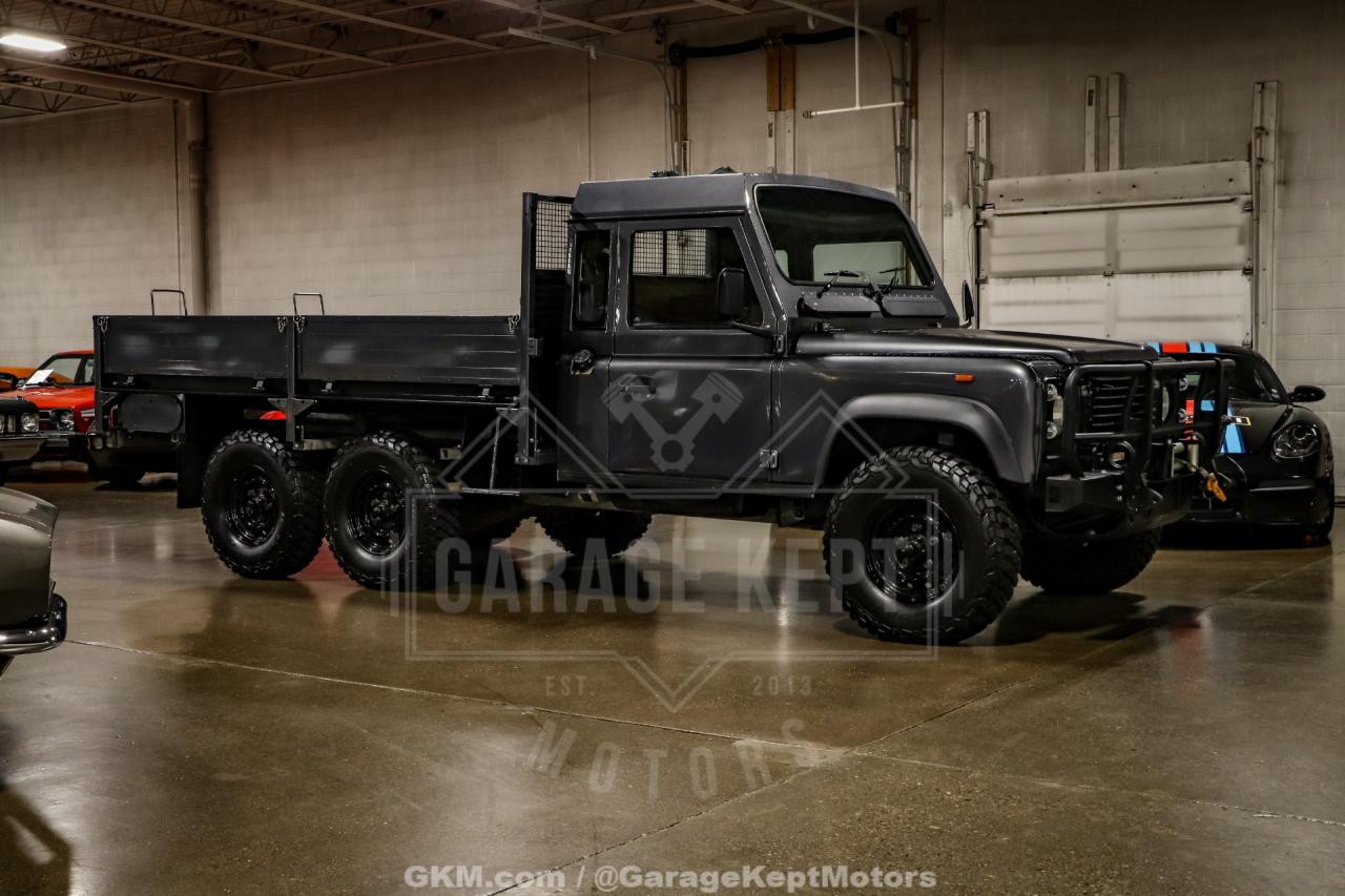 1989 Land Rover Defender 110 Perentie 6x6