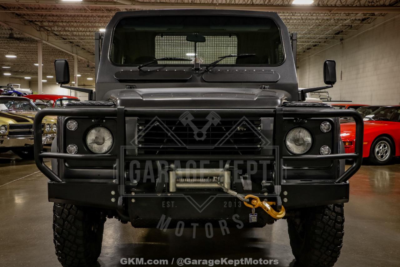 1989 Land Rover Defender 110 Perentie 6x6