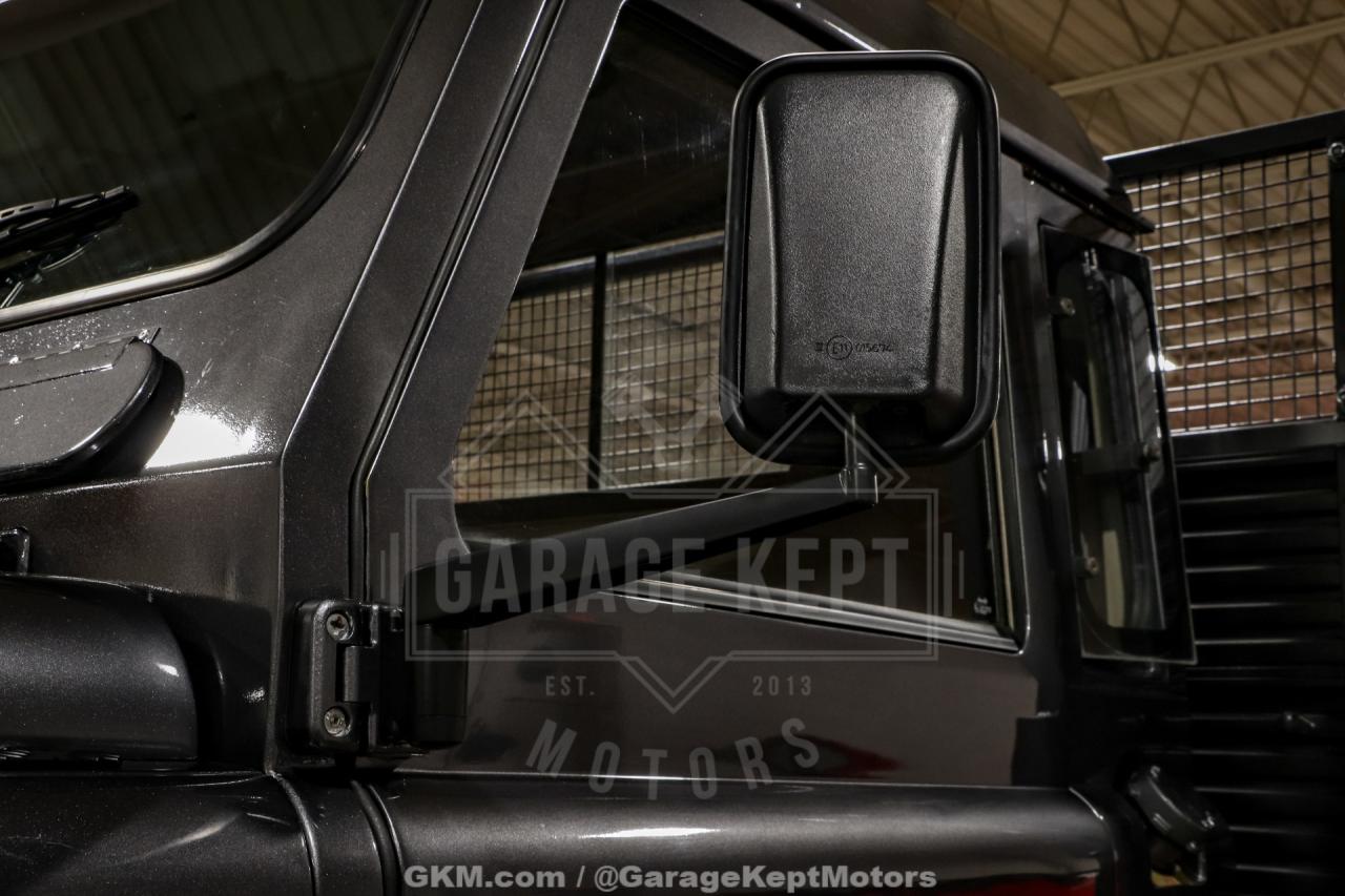 1989 Land Rover Defender 110 Perentie 6x6