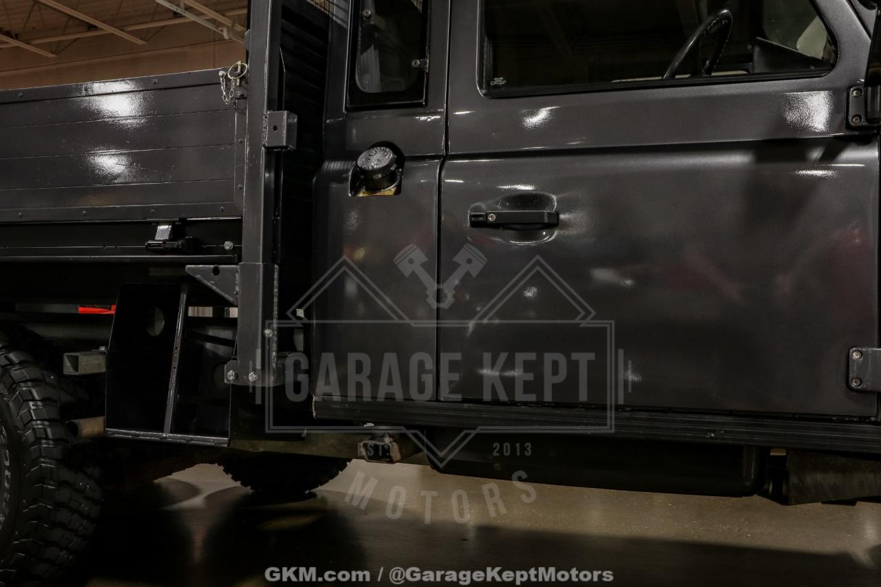 1989 Land Rover Defender 110 Perentie 6x6