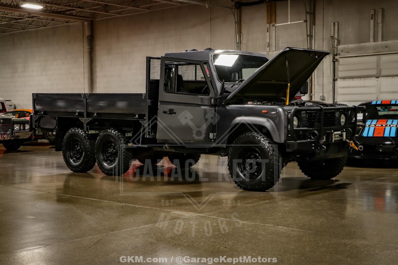 1989 Land Rover Defender 110 Perentie 6x6