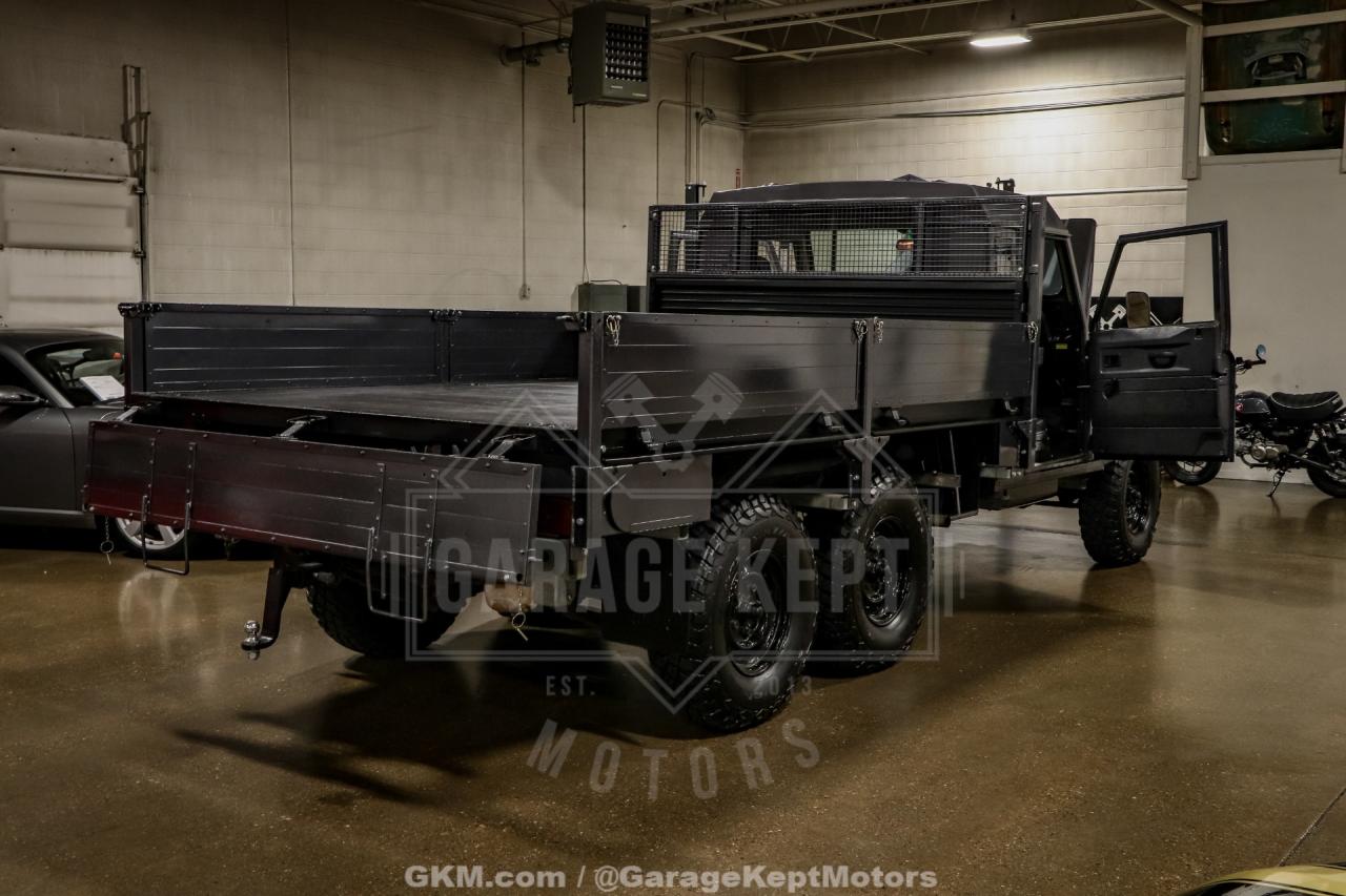 1989 Land Rover Defender 110 Perentie 6x6