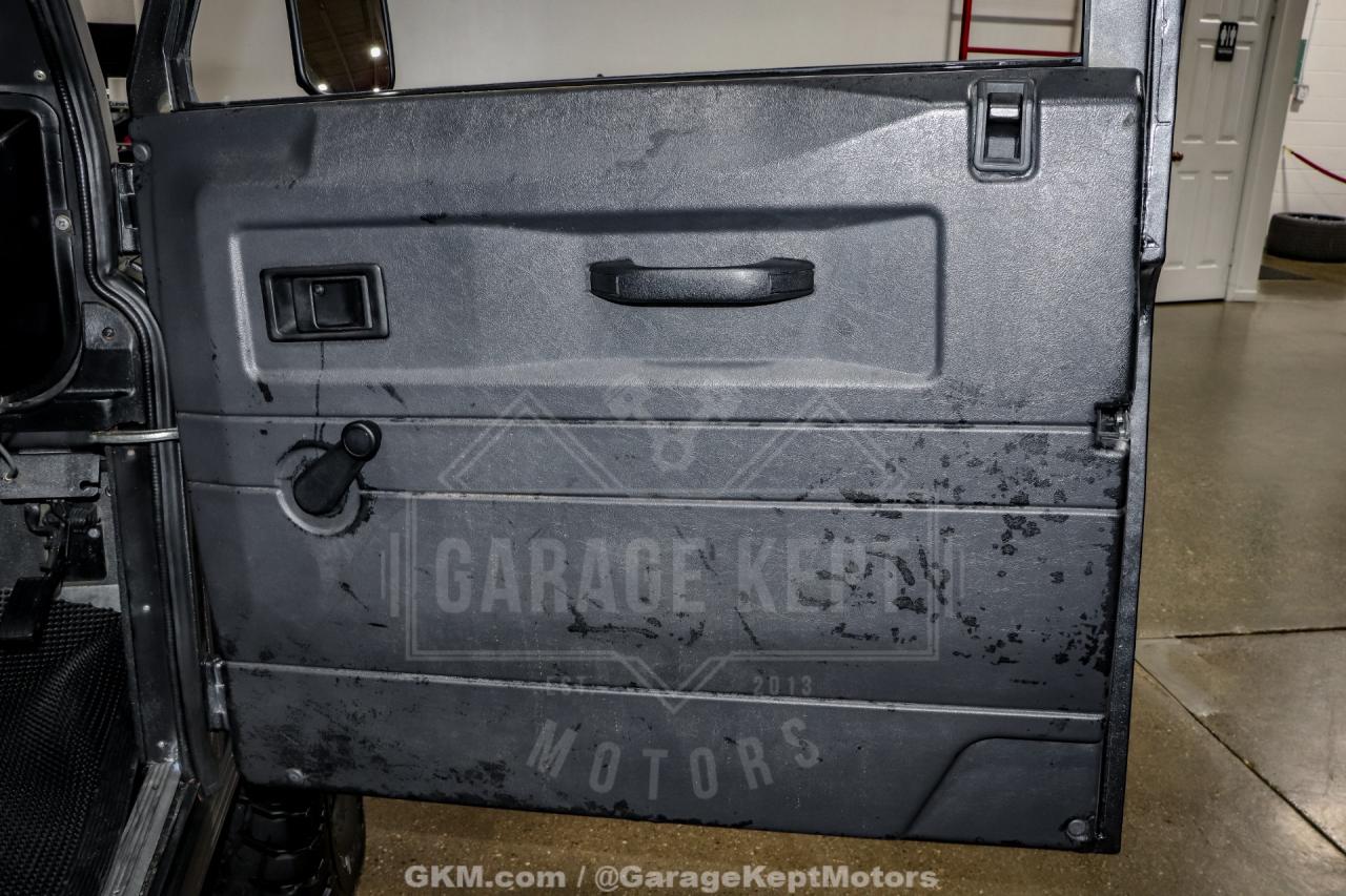 1989 Land Rover Defender 110 Perentie 6x6