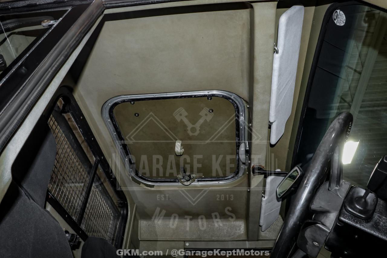 1989 Land Rover Defender 110 Perentie 6x6