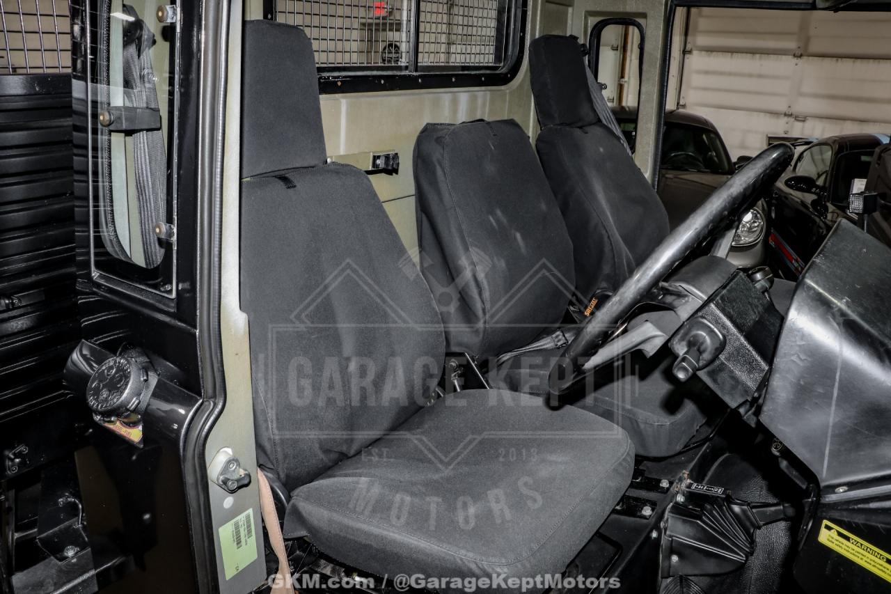 1989 Land Rover Defender 110 Perentie 6x6