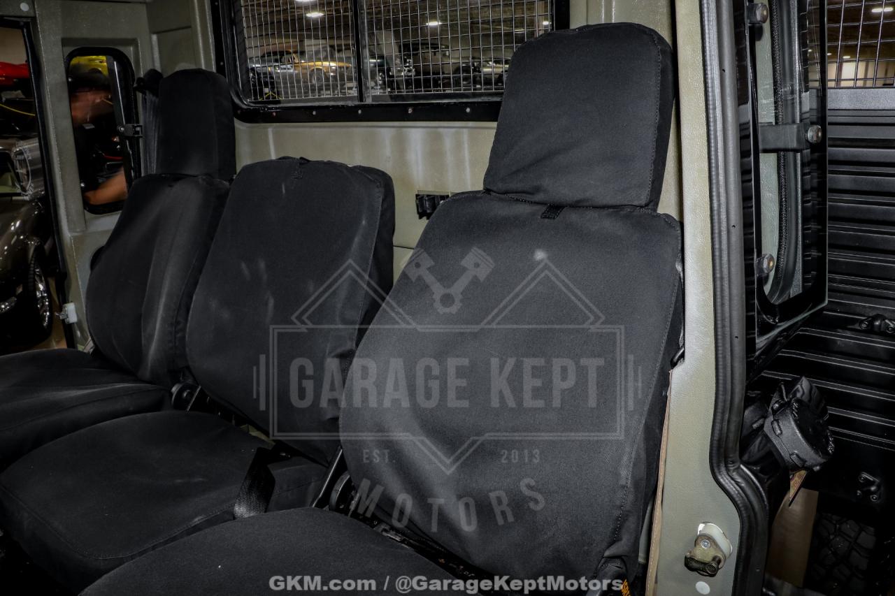 1989 Land Rover Defender 110 Perentie 6x6