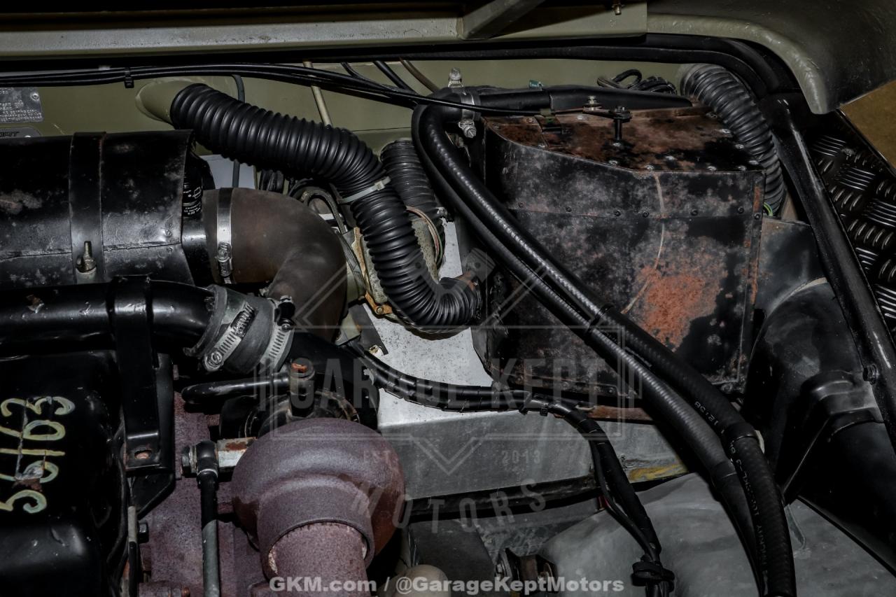 1989 Land Rover Defender 110 Perentie 6x6