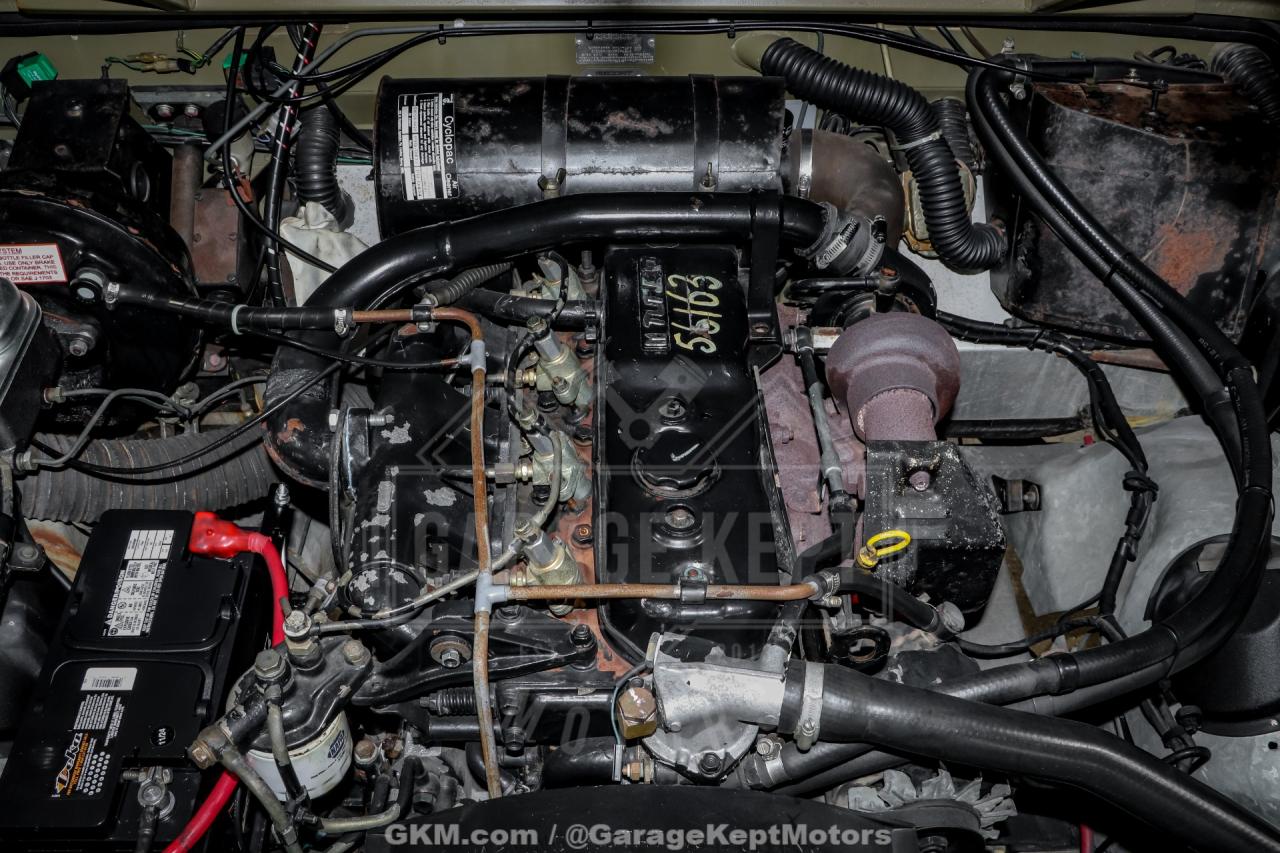 1989 Land Rover Defender 110 Perentie 6x6