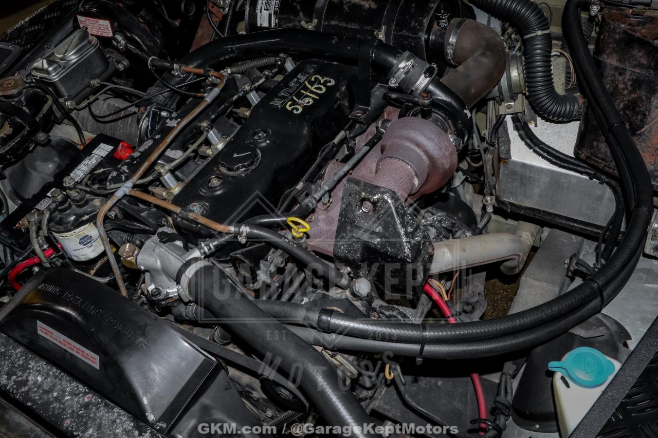 1989 Land Rover Defender 110 Perentie 6x6