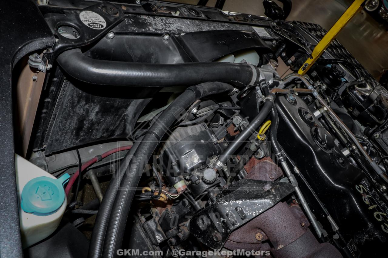 1989 Land Rover Defender 110 Perentie 6x6