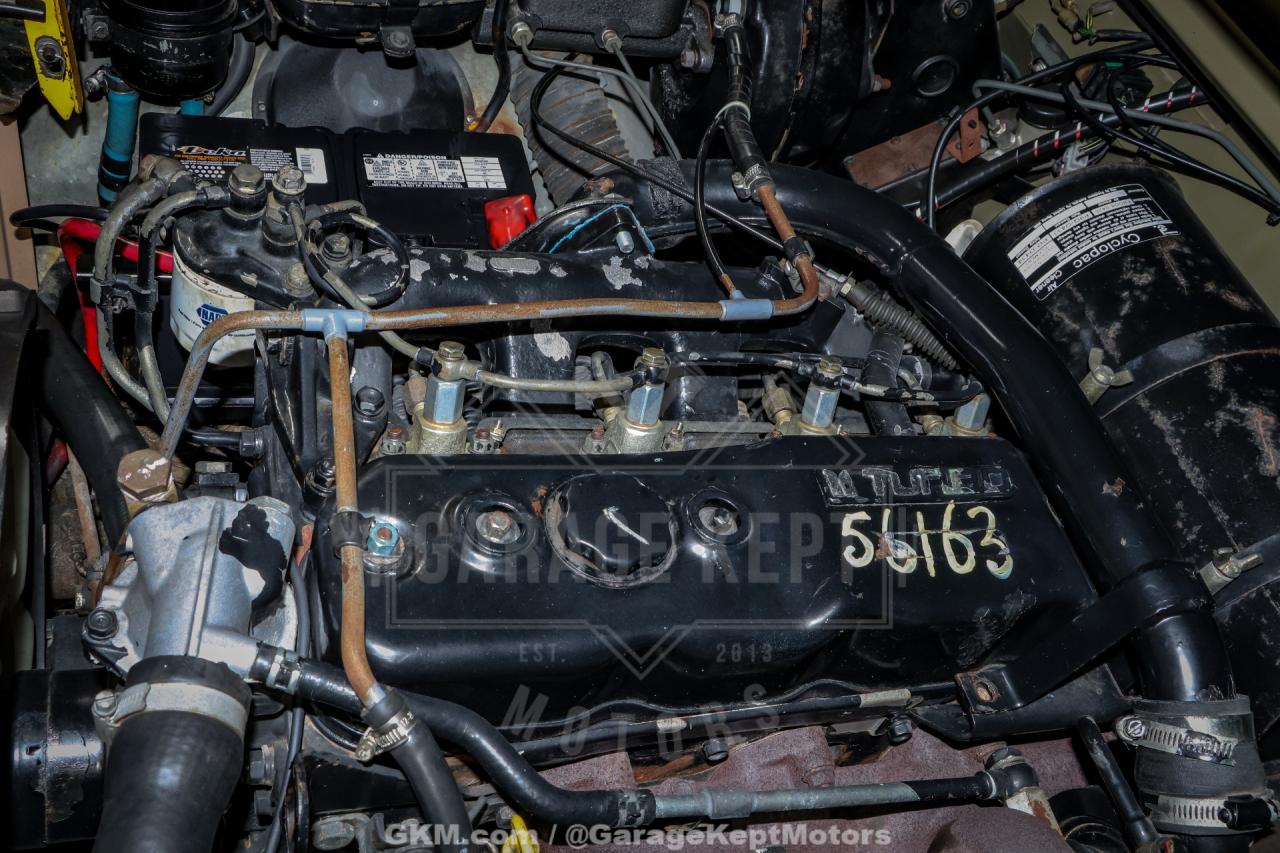 1989 Land Rover Defender 110 Perentie 6x6