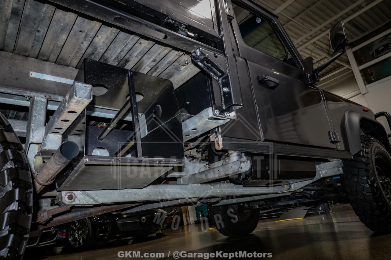 1989 Land Rover Defender 110 Perentie 6x6