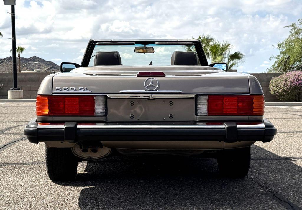 1989 Mercedes - Benz 560SL