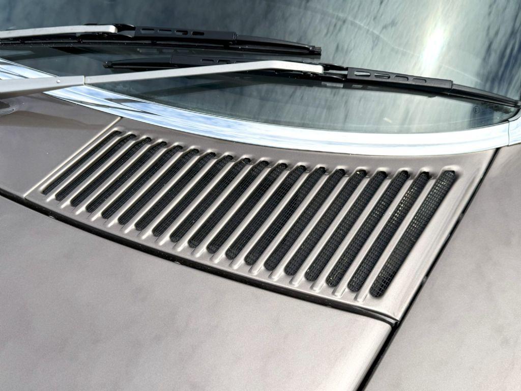 1989 Mercedes - Benz 560SL