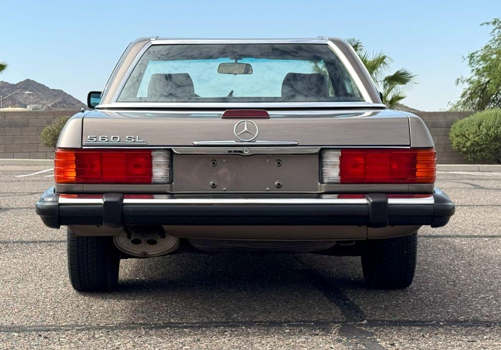 1989 Mercedes - Benz 560SL