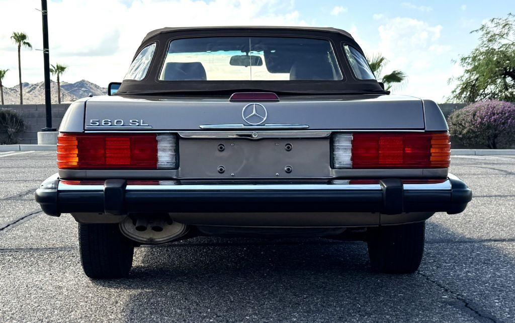 1989 Mercedes - Benz 560SL