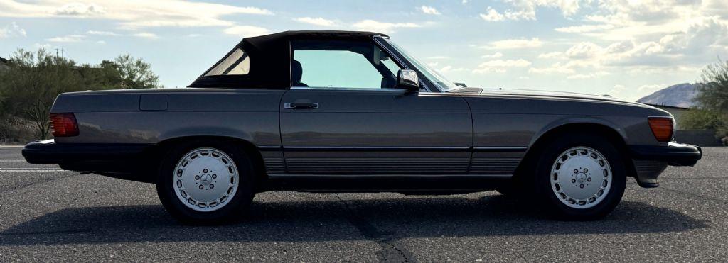 1989 Mercedes - Benz 560SL
