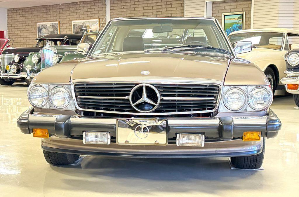 1989 Mercedes - Benz 560SL
