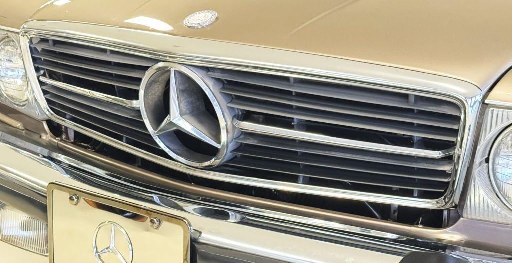 1989 Mercedes - Benz 560SL