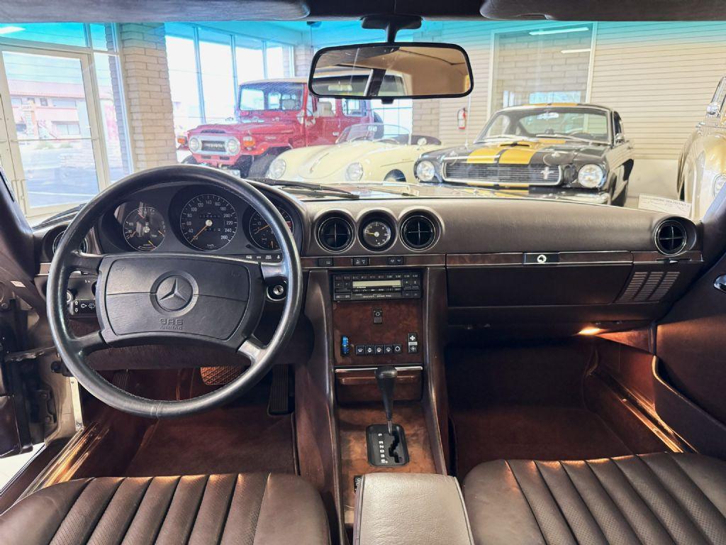 1989 Mercedes - Benz 560SL