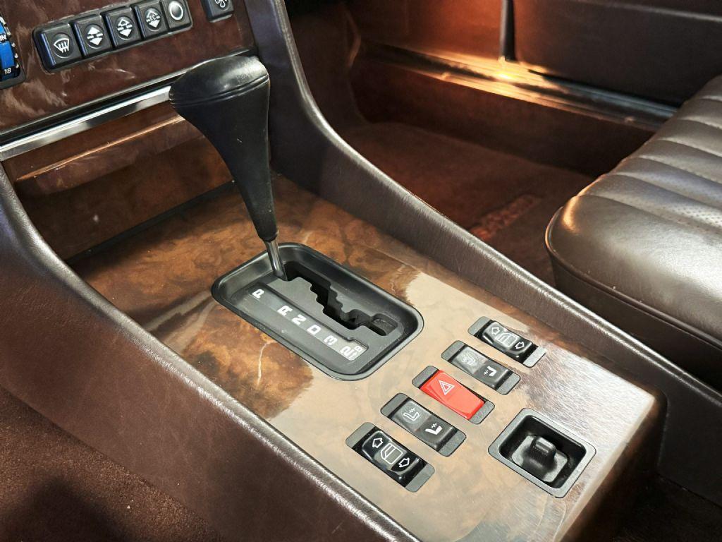 1989 Mercedes - Benz 560SL