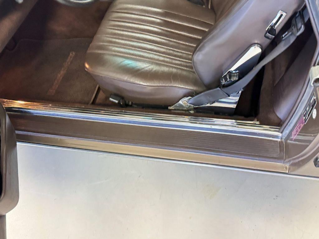 1989 Mercedes - Benz 560SL