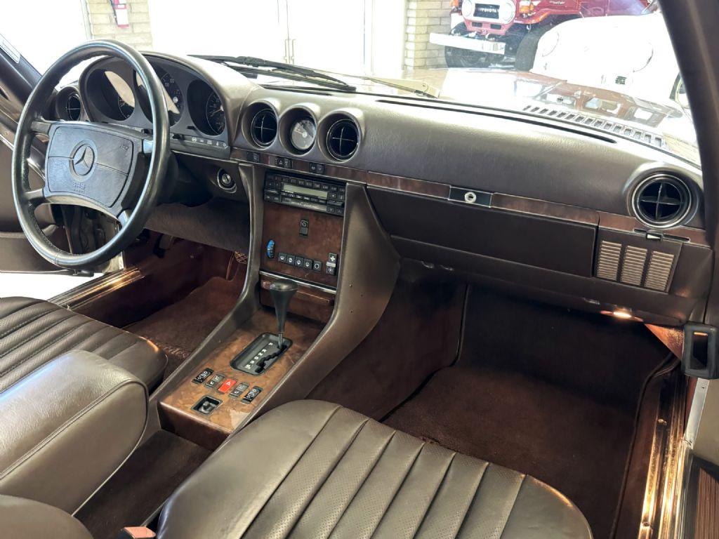 1989 Mercedes - Benz 560SL