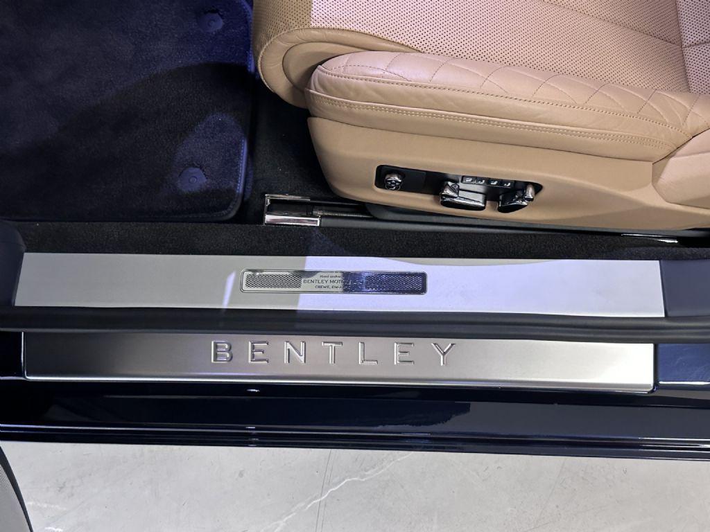 2021 Continental GTC Continental GTC