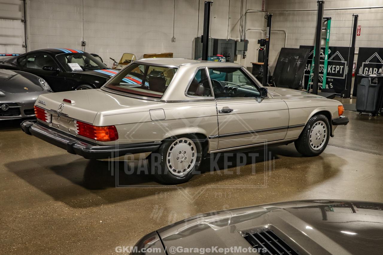 1986 Mercedes - Benz 560SL