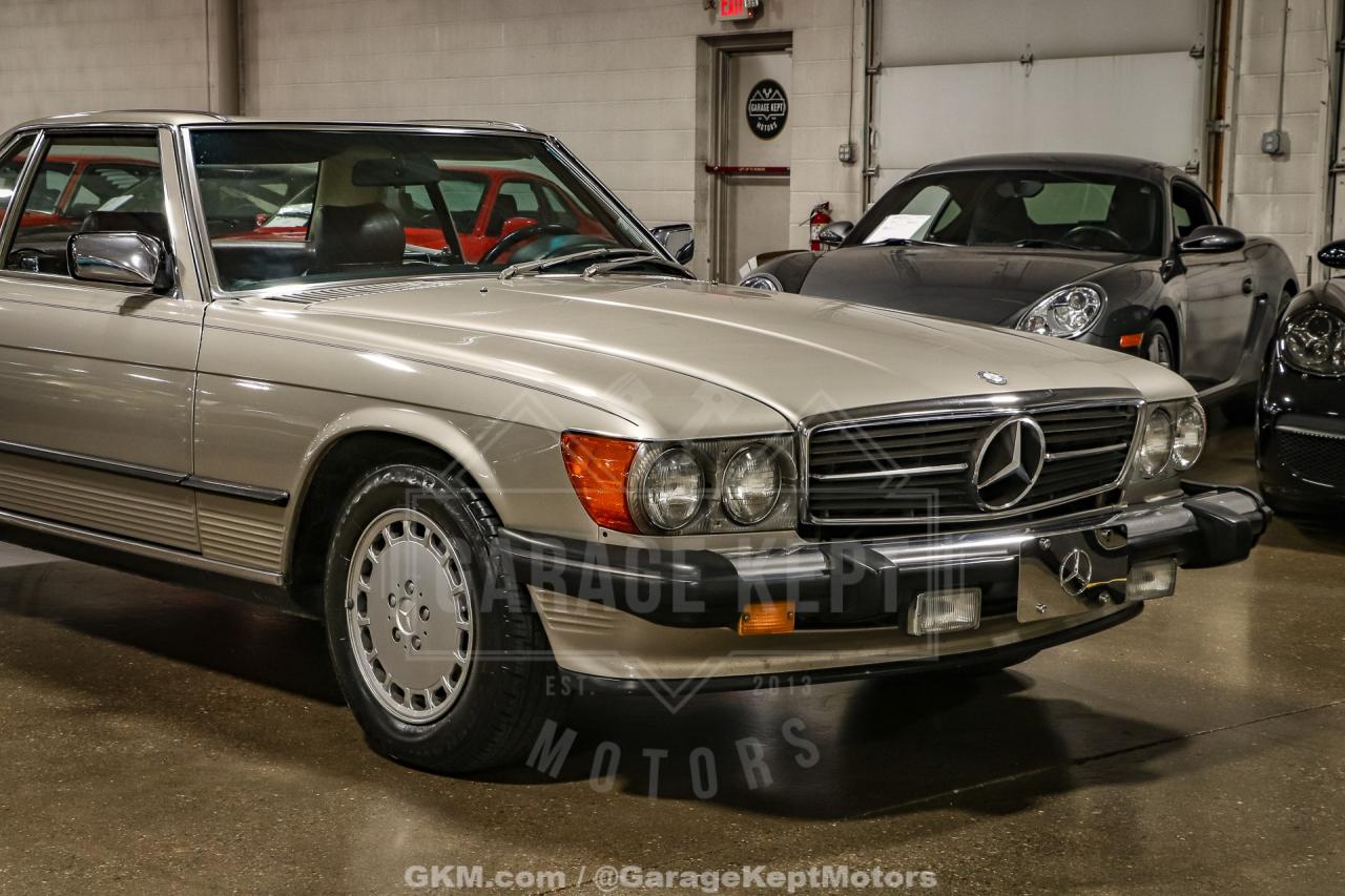 1986 Mercedes - Benz 560SL