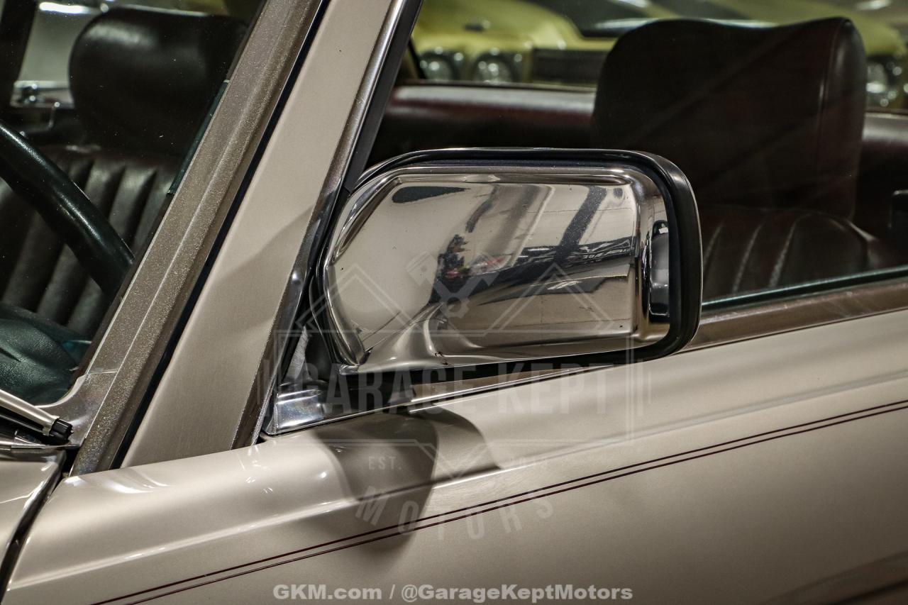 1986 Mercedes - Benz 560SL