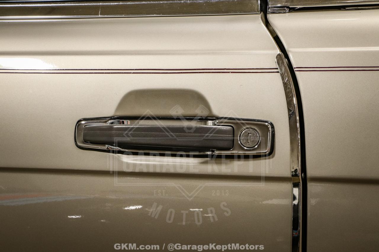 1986 Mercedes - Benz 560SL