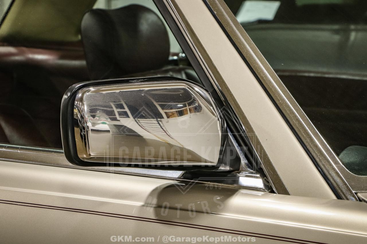 1986 Mercedes - Benz 560SL