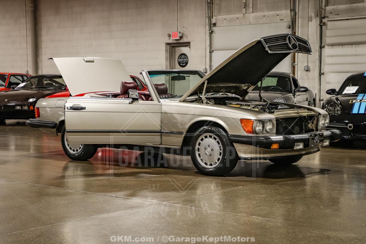 1986 Mercedes - Benz 560SL