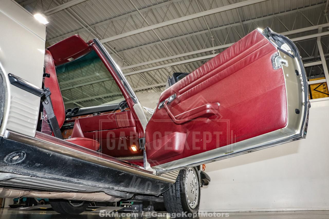 1986 Mercedes - Benz 560SL