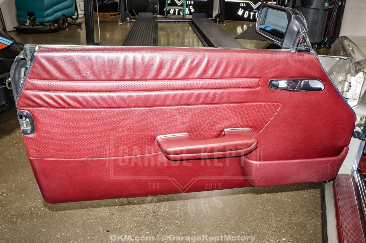 1986 Mercedes - Benz 560SL