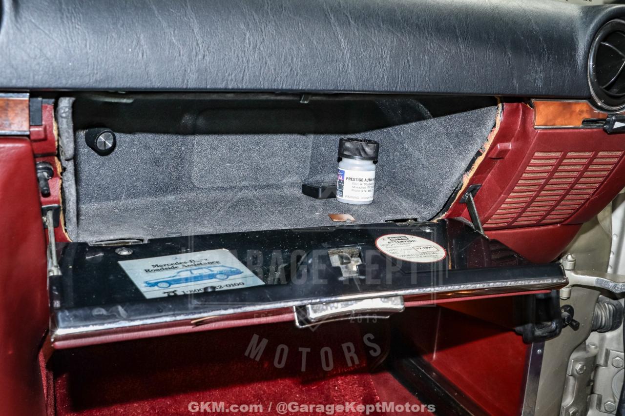 1986 Mercedes - Benz 560SL