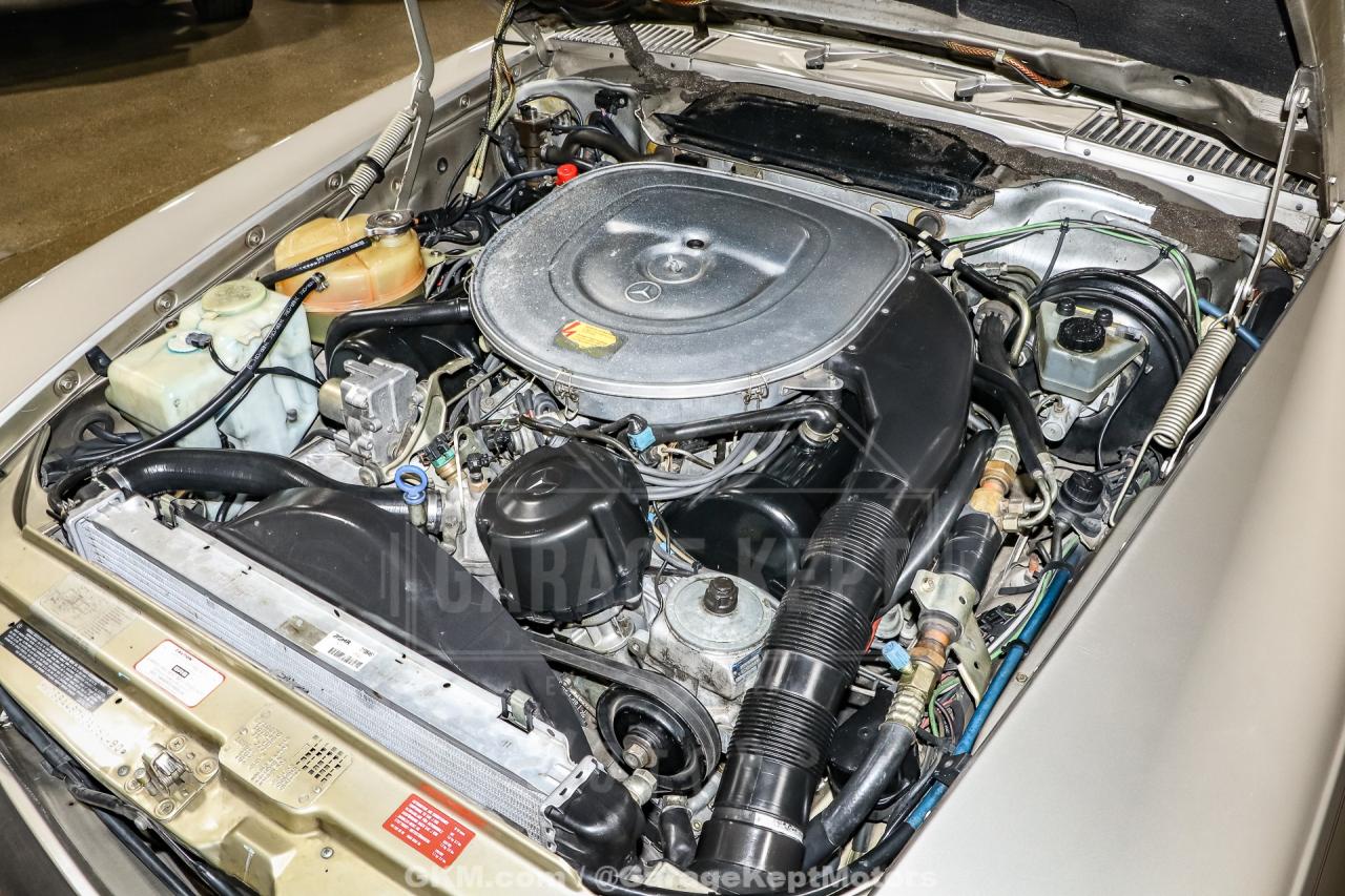 1986 Mercedes - Benz 560SL