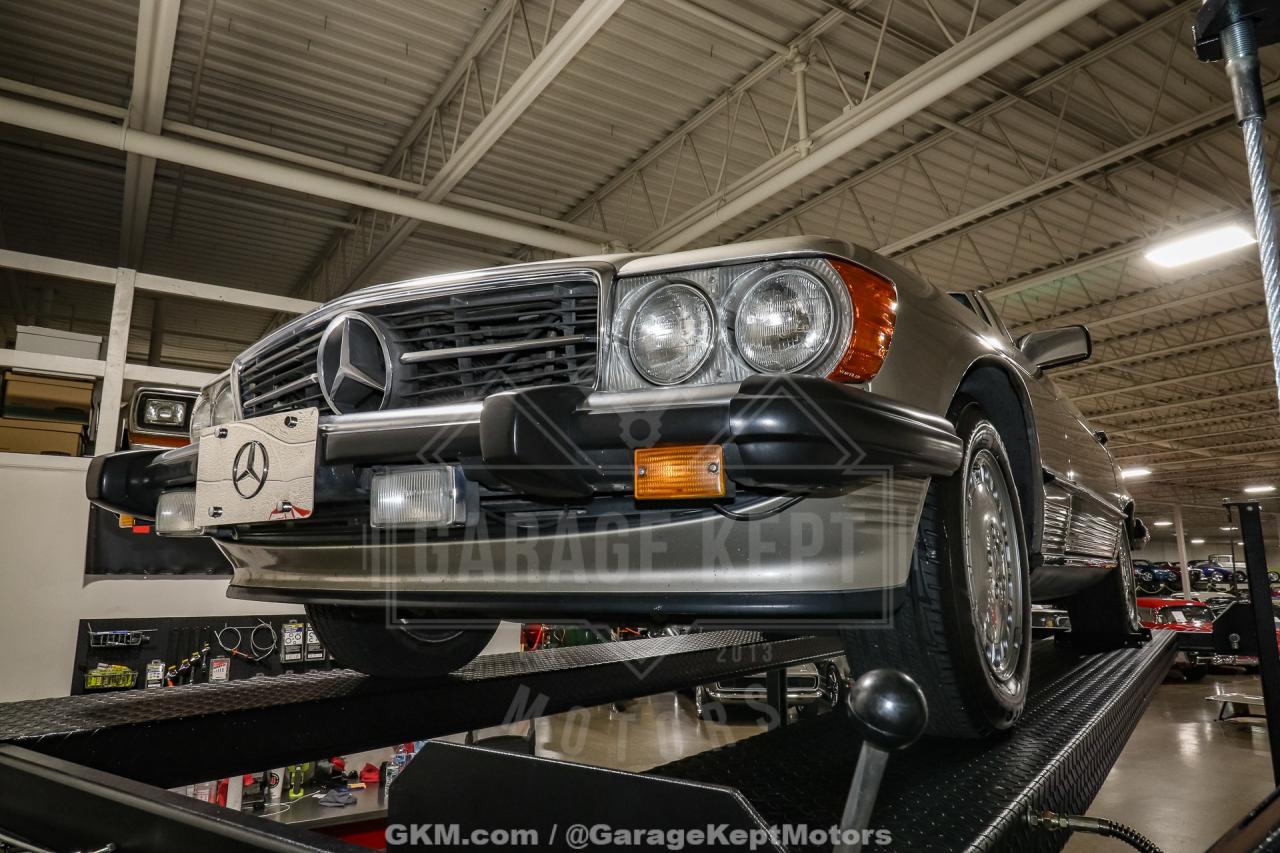 1986 Mercedes - Benz 560SL