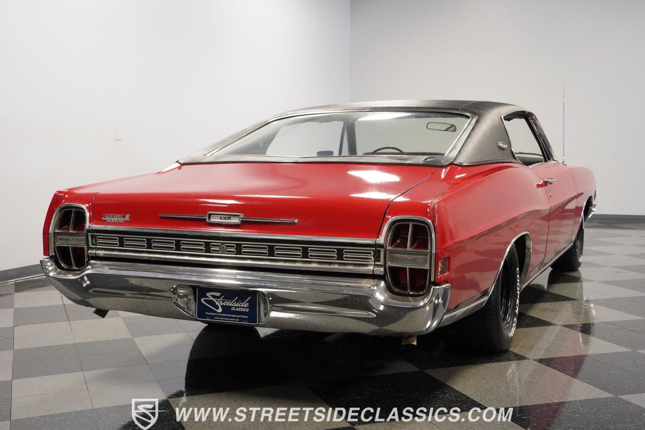 1968 Ford Galaxie XL Fastback