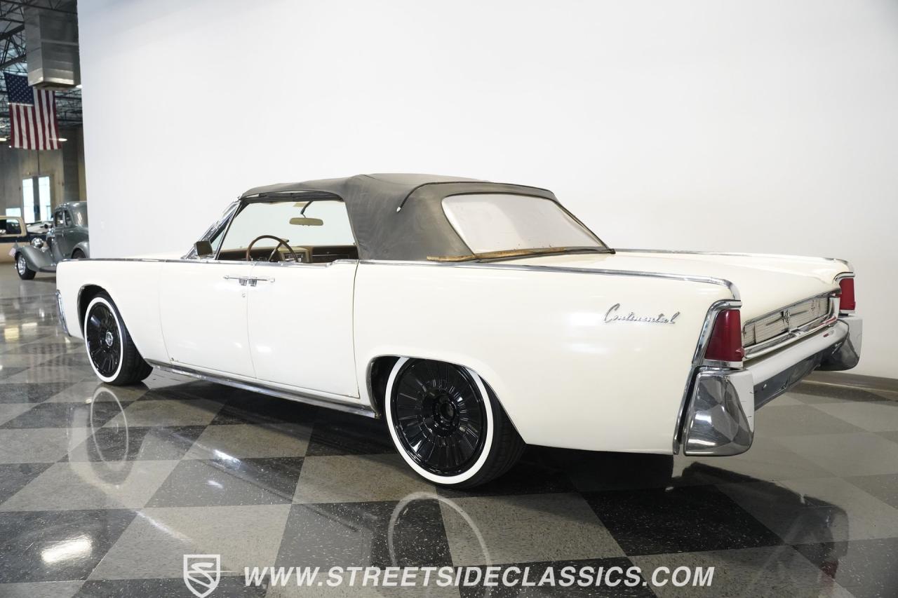 1962 Lincoln Continental Convertible