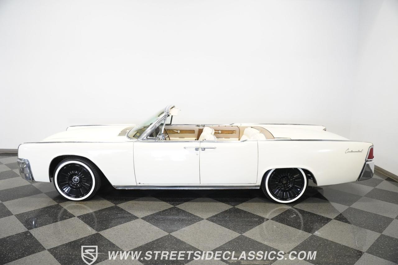 1962 Lincoln Continental Convertible