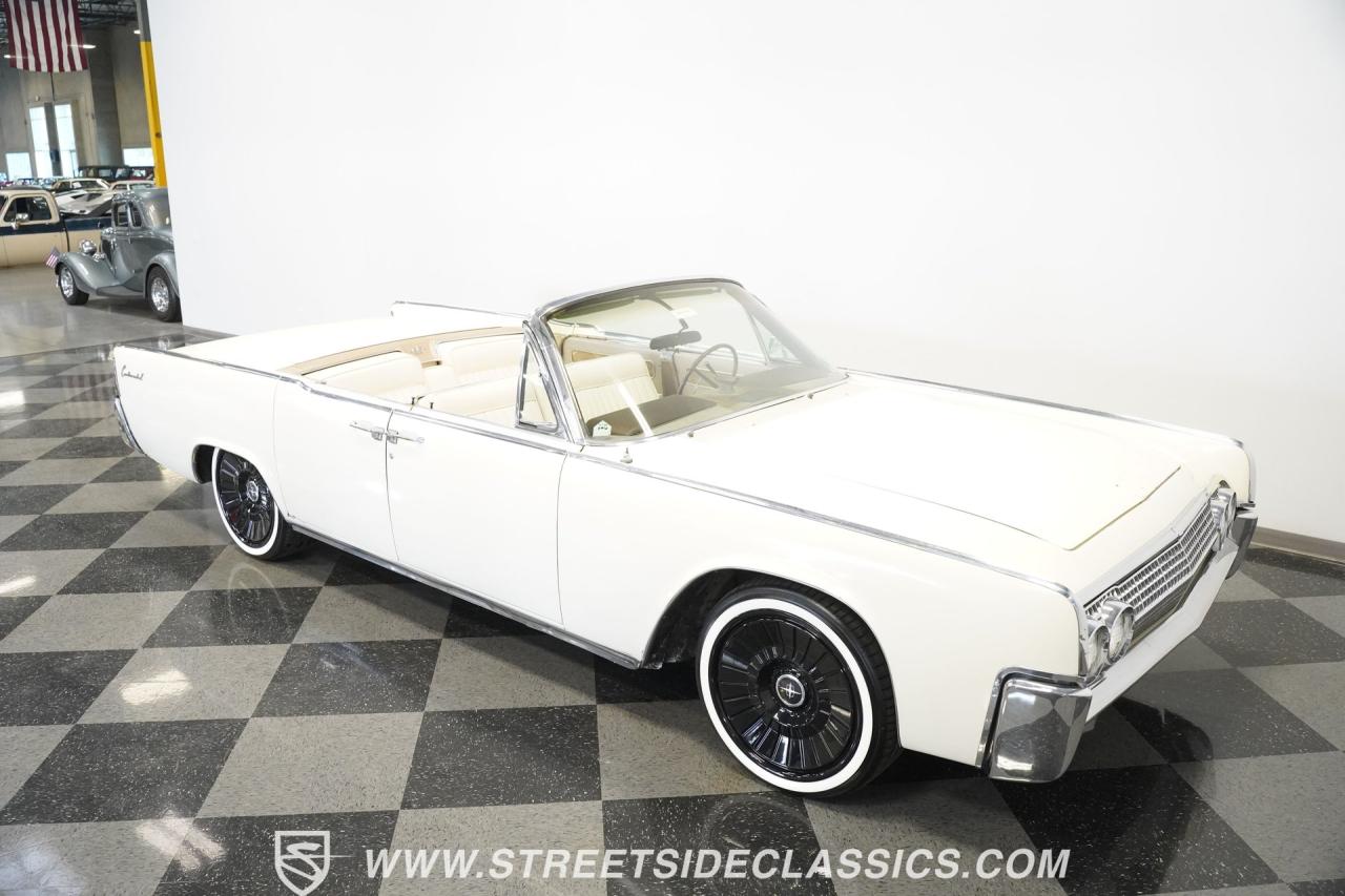 1962 Lincoln Continental Convertible