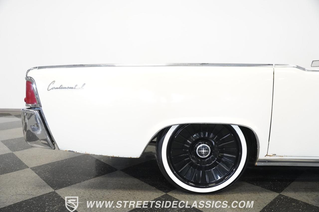 1962 Lincoln Continental Convertible